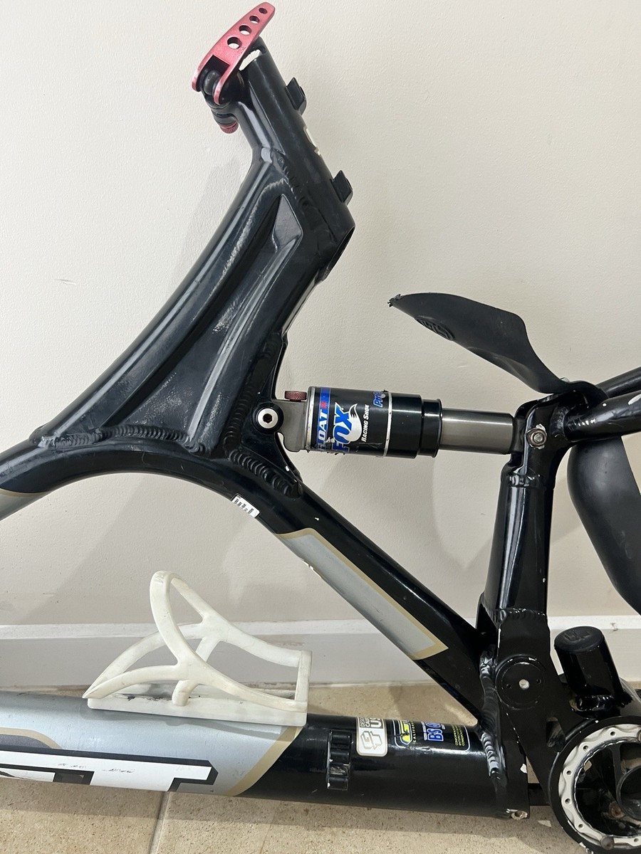 GT i Drive Mountain Bike Frame Dual Suspension Medium 26
