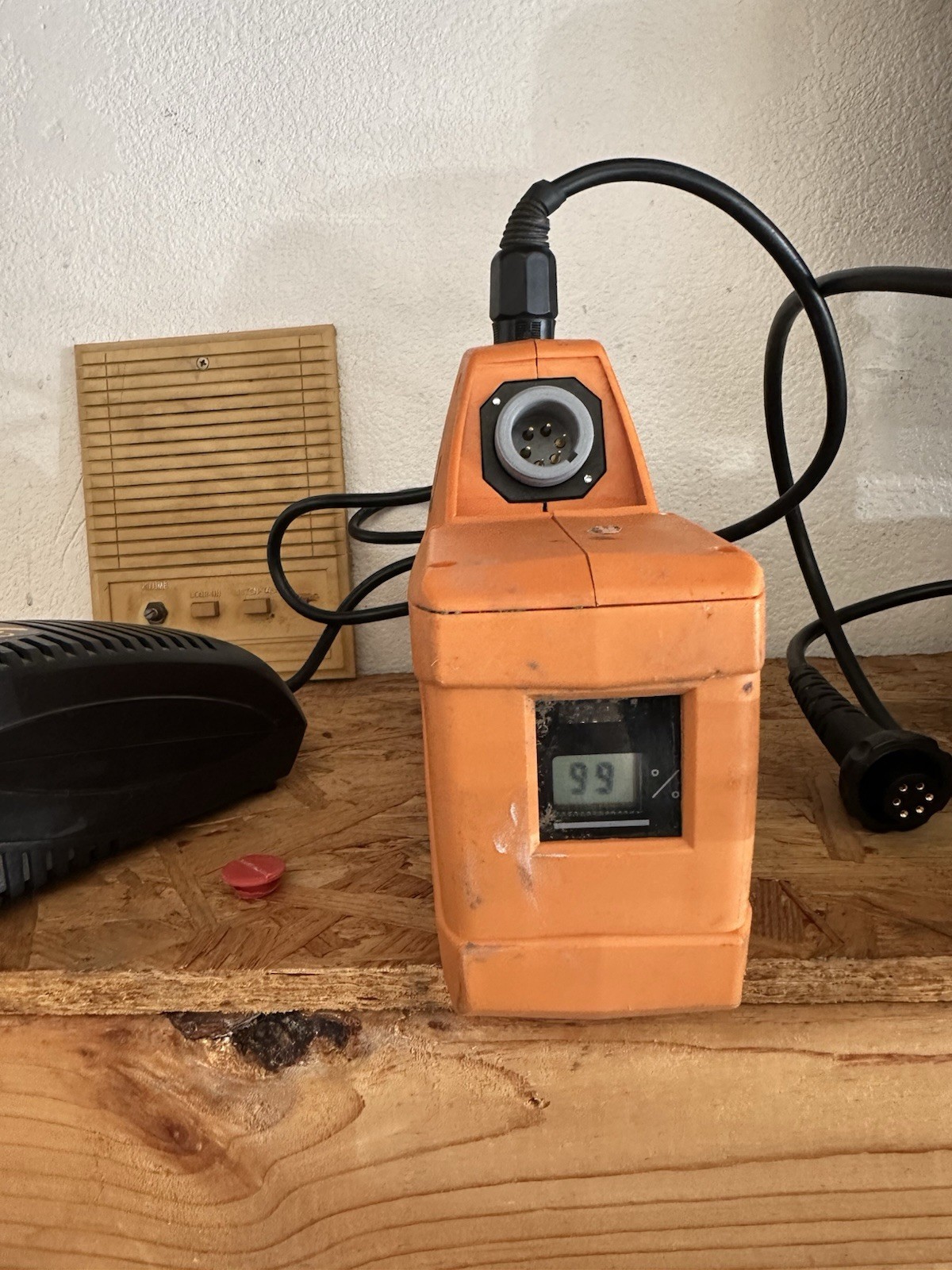 Professional Pellenc Lithium Ion 200 Electric Pruning Shears Complete Kit & Case