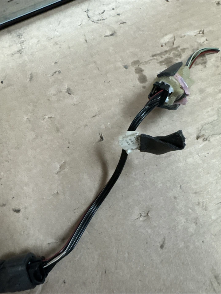 OEM 2019 2020 2021 2022 Subaru Forester Rear view Home Link Compass Mirror 4325 - Image 4 of 4