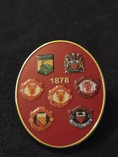 Manchester united Badge ...