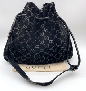 Auth Gucci GG Suede Black 001.3746 Drawstring Shoulder Bag W/Dustbag NS060758
