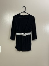 Express Women's V-Neck Long Sleeve Wrap Dress Size M Black Belt Accent C81