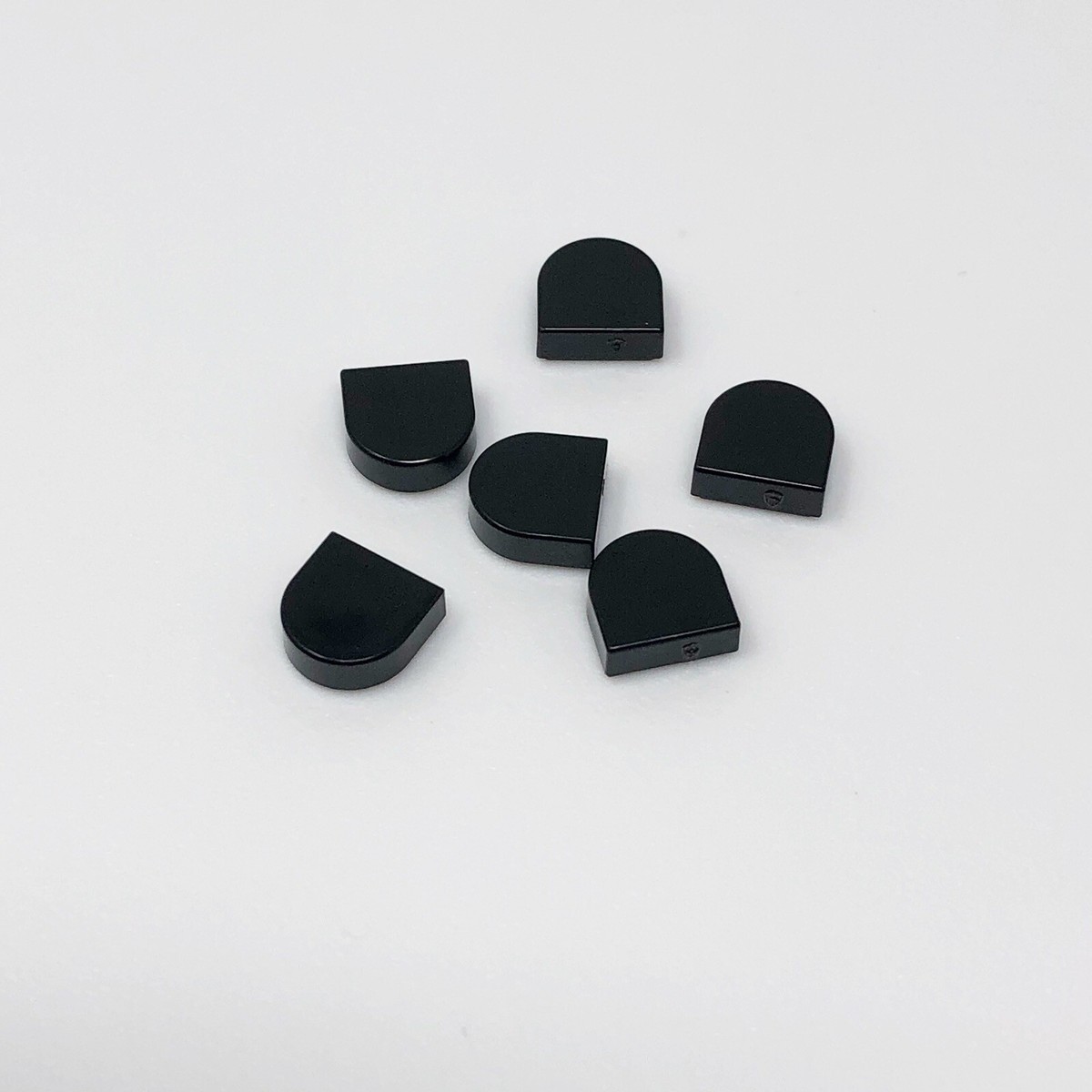 24246 LEGO Tile 1x1 Half Circle Extended Stadium w/ Groove BLACK