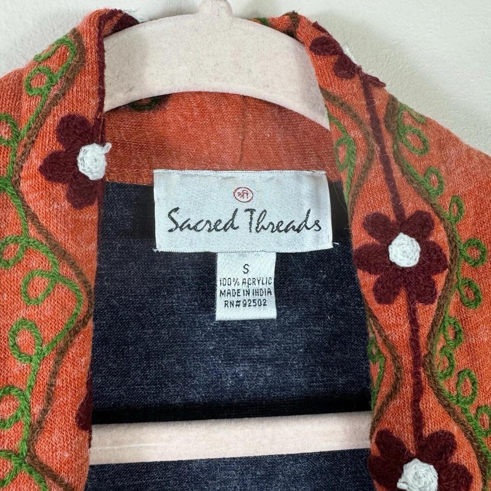 SACRED THREADS Mujer Talla S Gris Naranja Boho Floral Bordado Cárdigan Suéter Foto 3 de 4