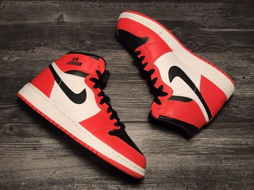 Size 5y Nike Air Jordan 1 Retro High 