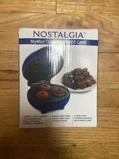 NEW Nostalgia MyMini Lava & Bundt Cake in Navy Blue Compact Non-Stick