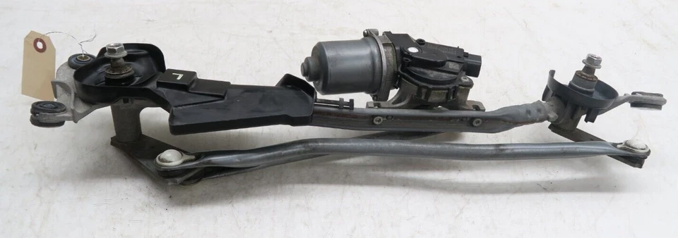 Ligação do limpador de para-brisa dianteiro 2015-2020 Lexus RC350 OEM com motor - Imagem 2 de 4