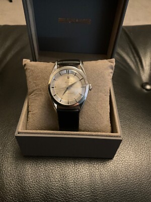 Vintage Universal Geneve Polerouter Automatic 20217  2