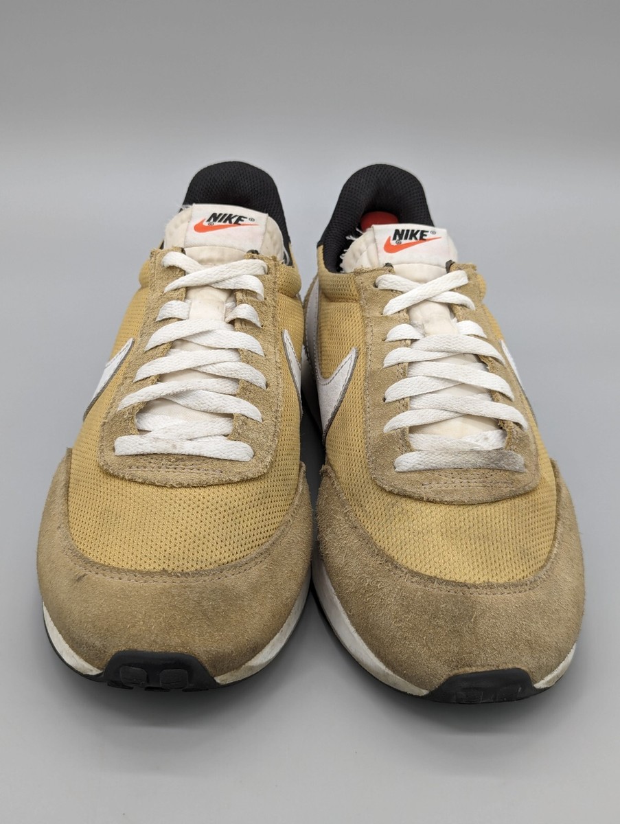 nike tailwind 79 sand tan