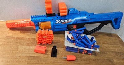 XSHOT Insanity Motorized Rage Fire   Motorblaster inkl. 86 Darts  7315
