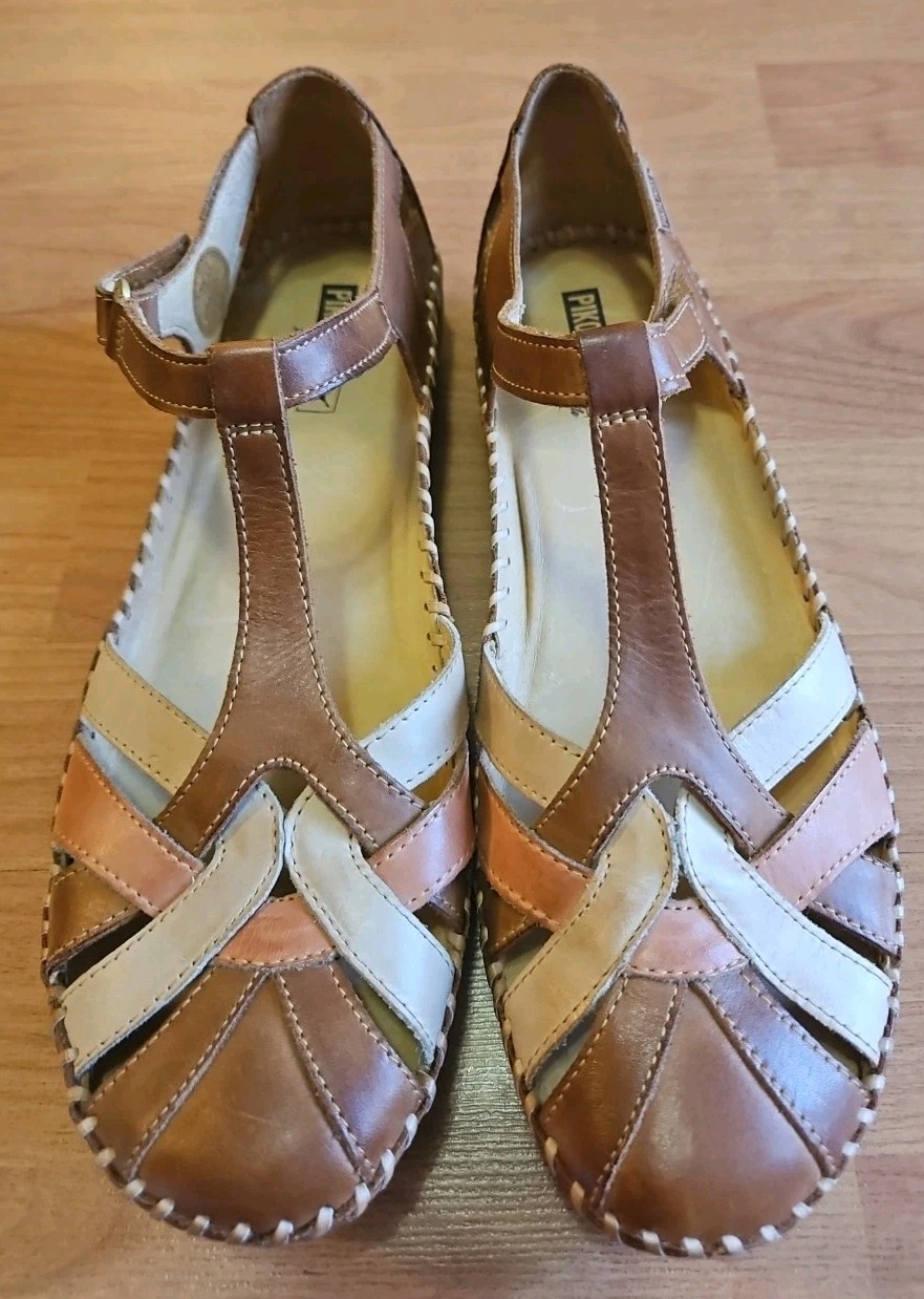 APL Sandali con cinturino a T Pikolinos Puerto Vallarta taglia 42 11 5 in pelle MODELLO DA ESPOSIZIONE