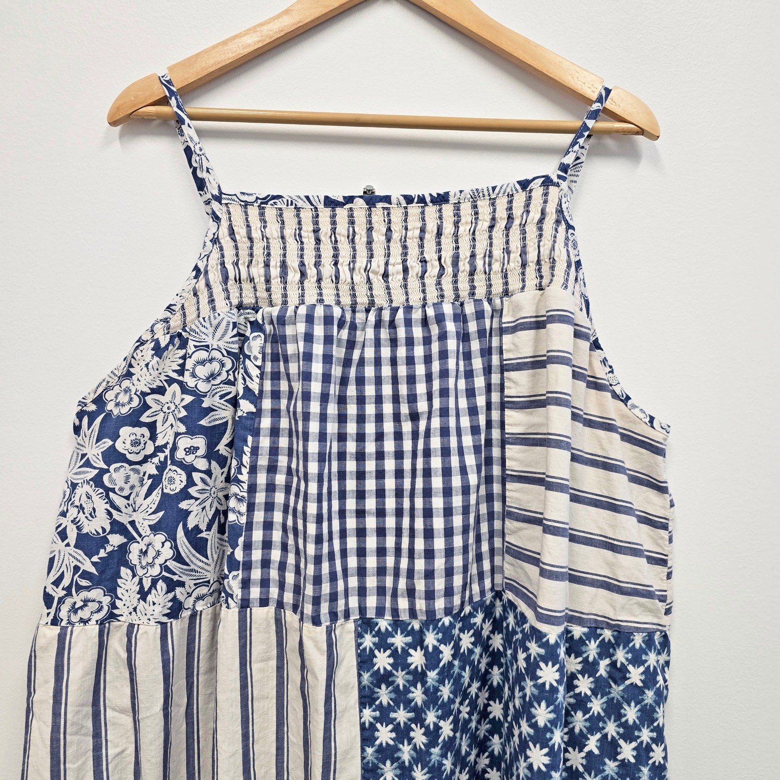 Universal Thread Womens Blue Patchwork Smocked Pl… - image 4