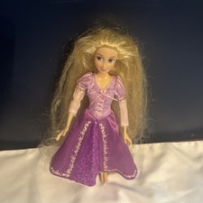 Disney Store Tangled Rapunzel Classic Original Long Hair Tinsel 2010 12"