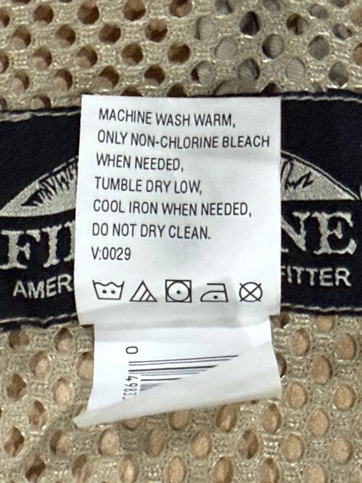 FIELDLINE America's Finest Outfitter Men's Mesh Multi-Pocket Large Vest - Image 3 of 4