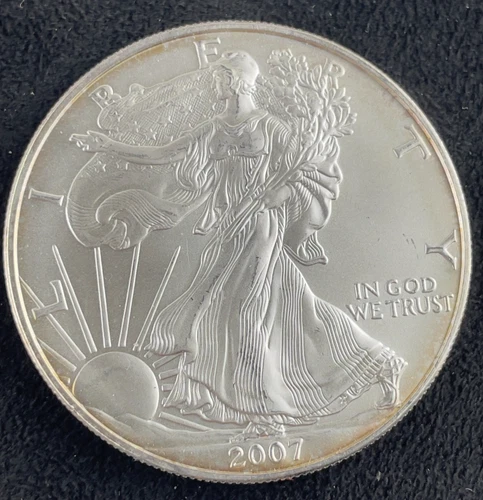 2007 $1 AMERICAN SILVER EAGLE .999 FINE SILVER, BULLION, SLIGHT TONING, BU, 0139