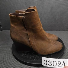 Franco Sarto Boots Womens Size 9 Brown Break Leather Wedge Ankle Booties Zip