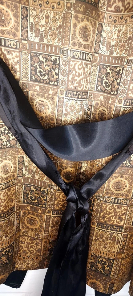 Bata Playboy vintage Lux para hombre para fumar State-O-Maine dorado/negro satinado Foto 4 de 4