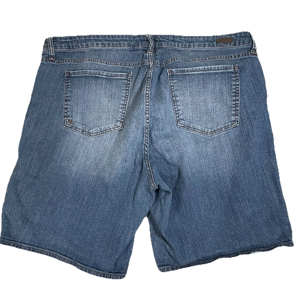 Pantalones cortos de mezclilla para mujer KUT from the Kloth 20W desgastados longitud media Y2K Foto 2 de 4