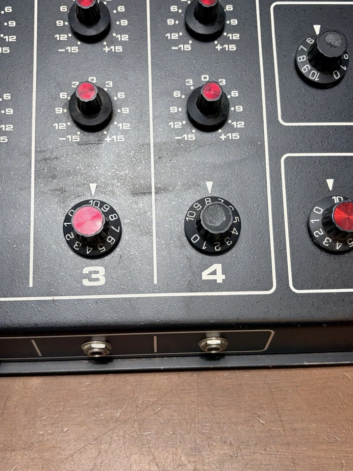 Equipo musical Sunn de colección Alpha Four mezclador - funcionando Foto 4 de 4