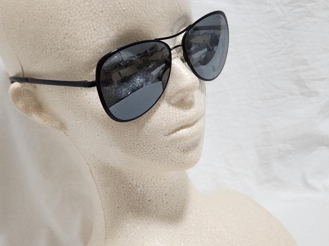 Chanel Teardrop Logo Matte Metal Frame Sunglasses Black Unisex Rare Model thumbnail 10