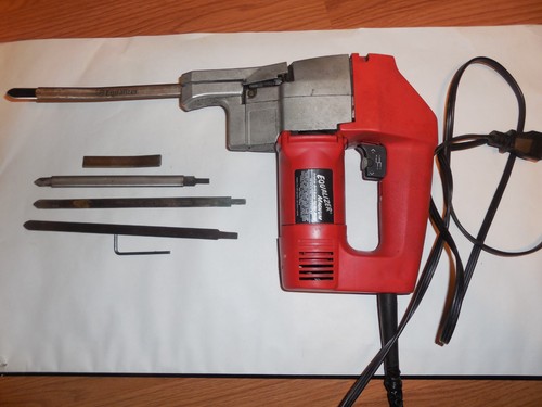 EQUALIZER MAGNUM INTERIOR AUTO GLASS CUT OUT Removal KNIFE USED TOOL