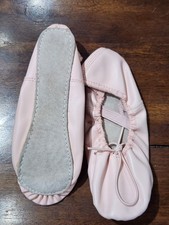 Freestyle by Danskin Ballet Shoes, Size 1 Pink
