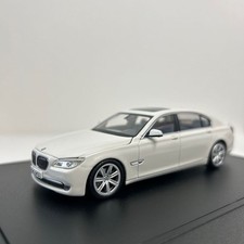 BMW Dealer Edition PMA 1/43 750Li F02 MINICHAMPS 7 Series White Minicar el Car