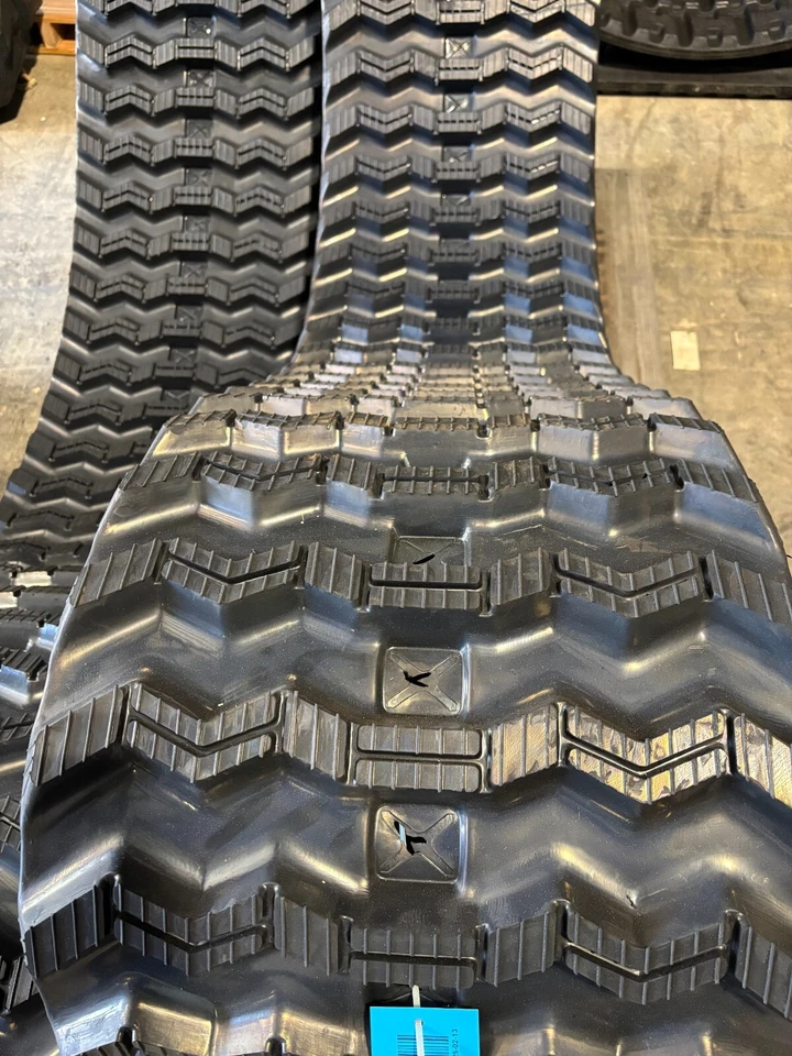 Pistas de goma Zig Zag de 16" 400X86X52 para T630, T650, SVL65, SVL75 ENVÍO GRATUITO Foto 3 de 4