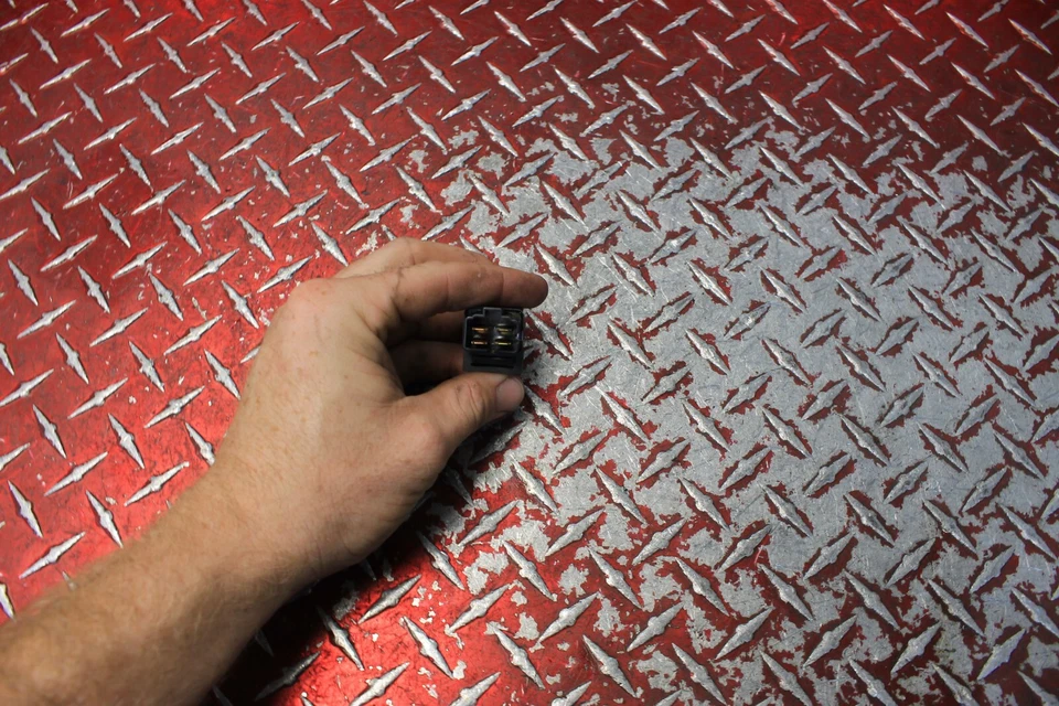 OMRON G8MS-S23 12V 2054D6 38740-24X50 SENSOR FUEL PUMP RELAY GSXR DND - Image 4 of 4