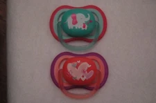 Magnetic Pacifier For Reborn Doll - Hearts & Elephant