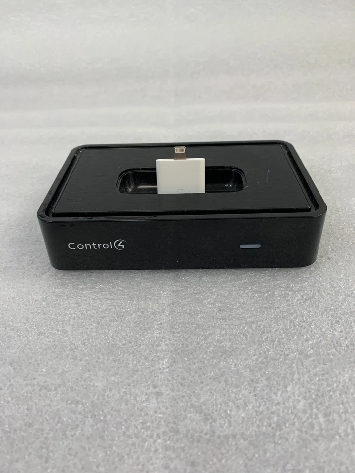 CONTROL4 DOCK C4-IPDKTT1-E-B CON ADAPTADOR DE RAYO, SIN CABLES - ENVÍO GRATUITO Foto 2 de 4