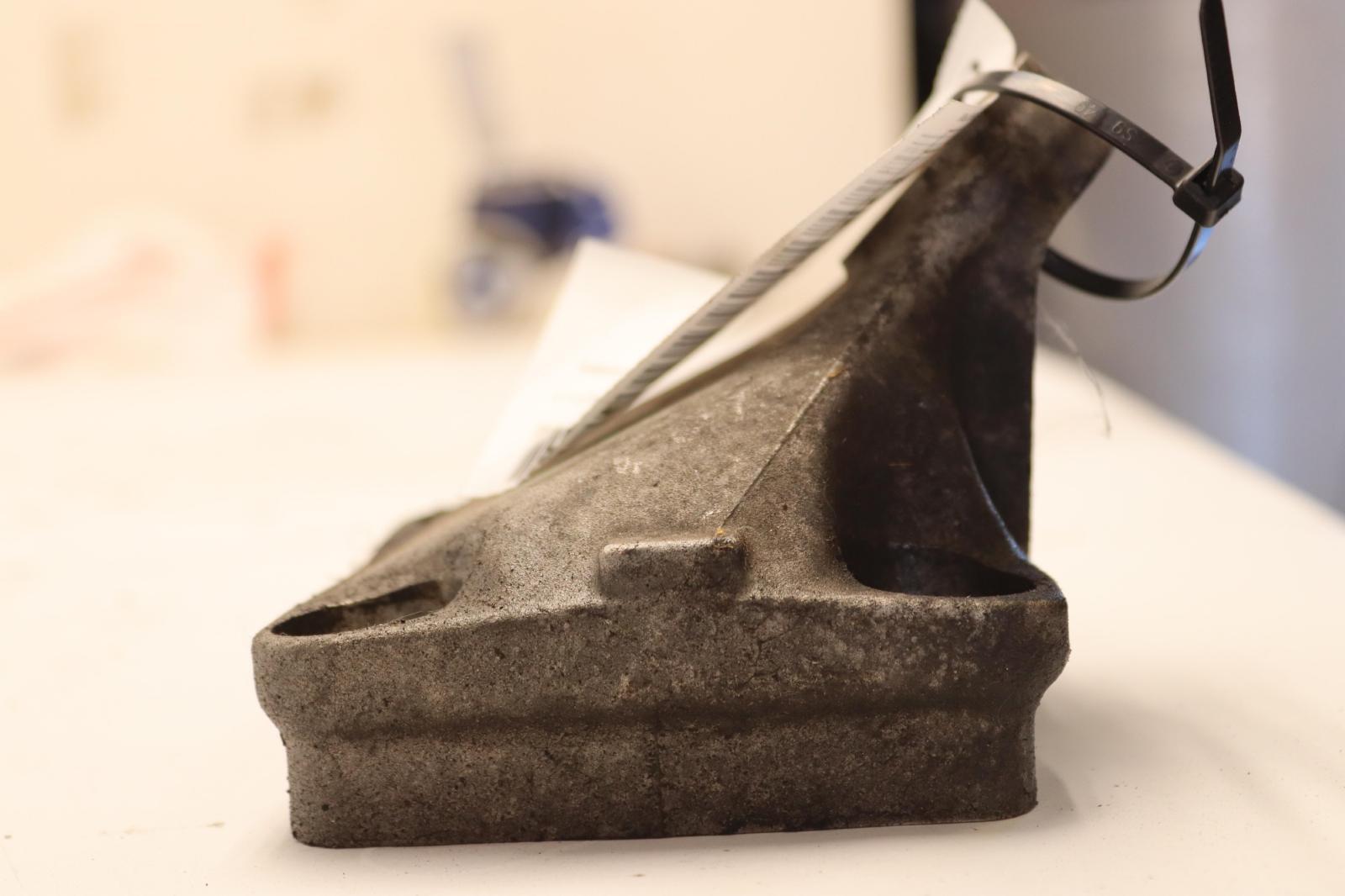 Ferrari 458 2010-2015 Right Engine mount