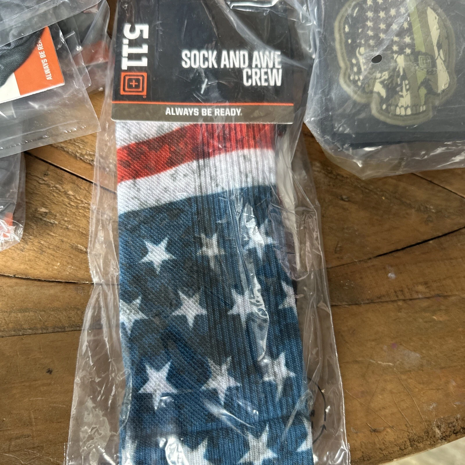 5.11 Tactical USA Shock And Awe American Flag Crew Socks Men's Size Large