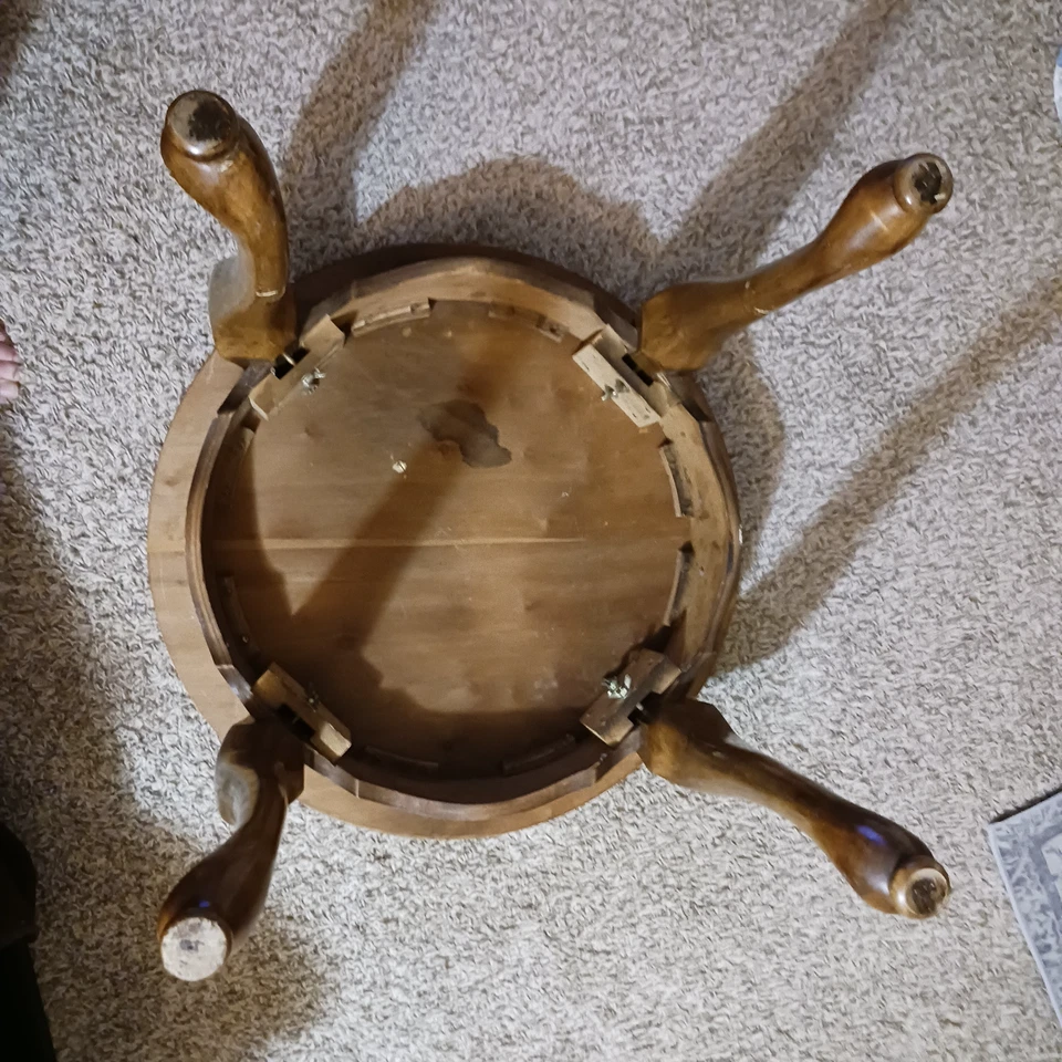 Hermosa mesa auxiliar/cajón sintético redondo vintage de 24" de roble macizo francés de campo francés Foto 4 de 4