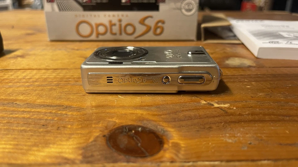 Pentax Digital Camera Optio S6 6.0MP Silver in sehr guten Zustand OVP - Bild 4 von 4