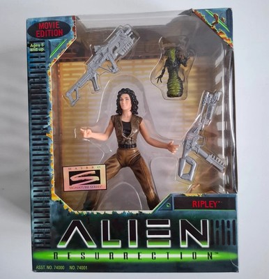 Hasbro Neca Figur ALIEN RESURRECTION HR Giger Xenomorph NEU OVP Ripley 8