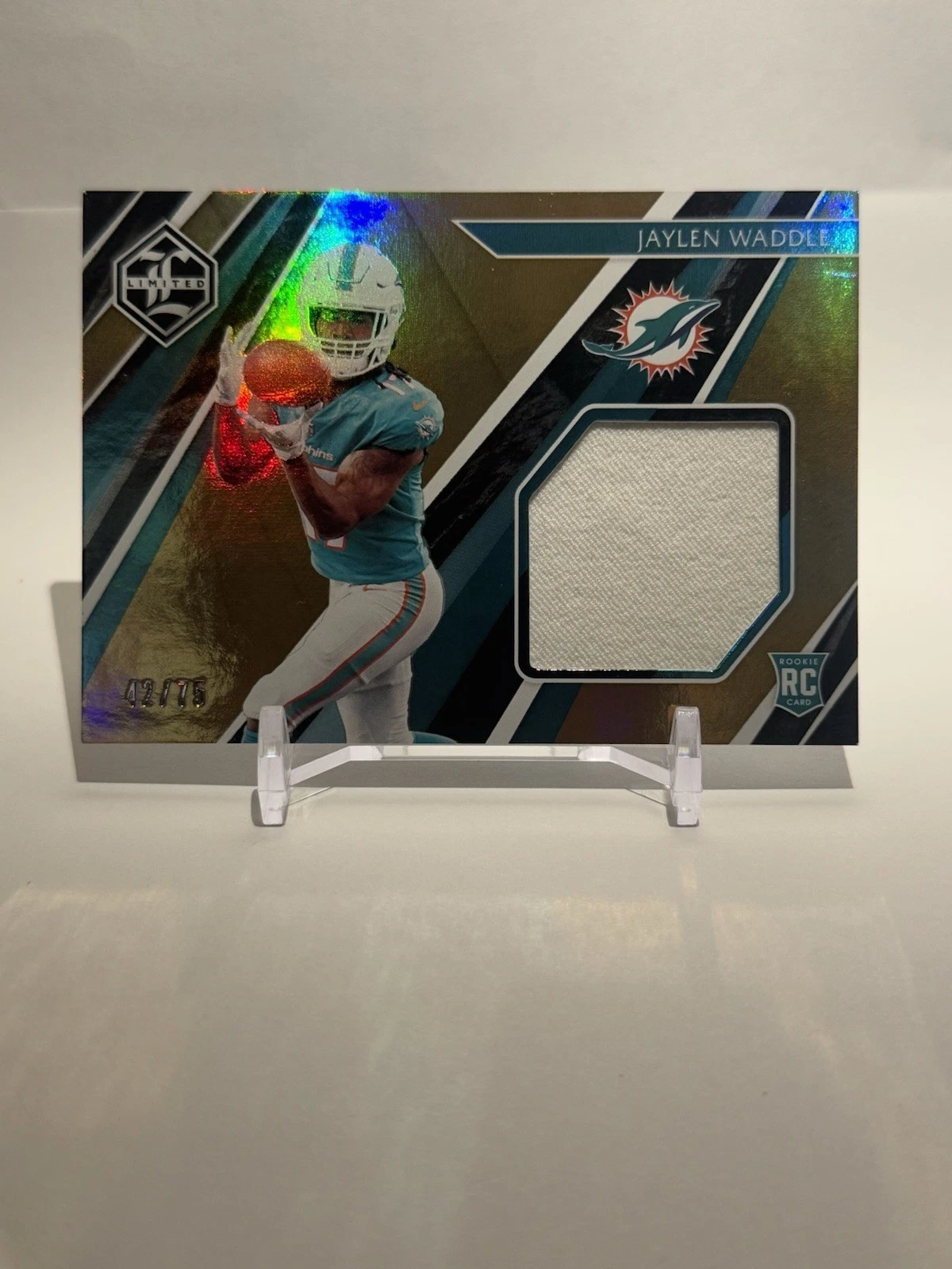 Jaylen Waddle Panini Limited Rookie Jumbo Jerseys #RJJW Base