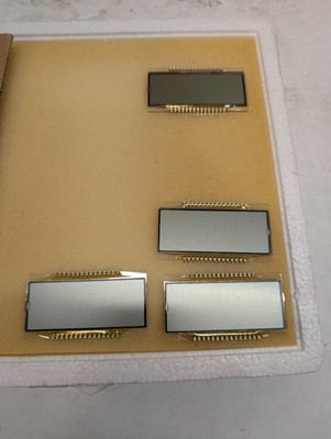 Lot of FOUR P-Tec LCD Display IC SM1193A PC683645-PNRU-OX NOS