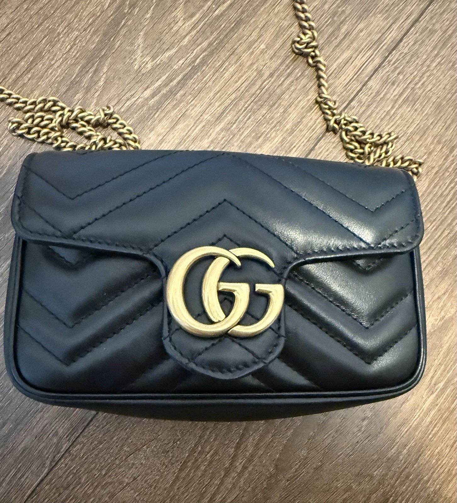 Gucci GG Marmont Crossbody Super Mini Black Leather