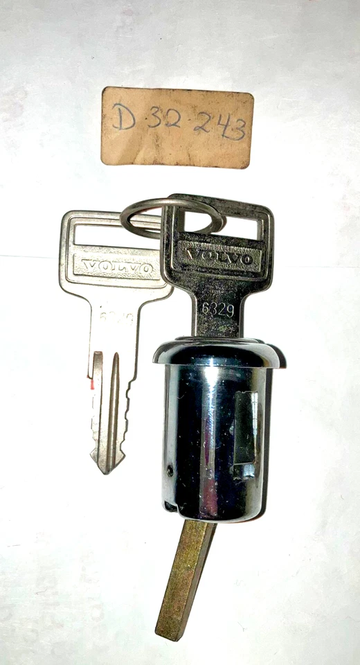 Cerradura de puerta original Volvo 1973-1977 la mayoría de los modelos con 2 llaves Volvo ASP D-32-243 Foto 3 de 4