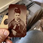 Lot of 6 Antique Tin Types Portraits  misc estate find — photo 2