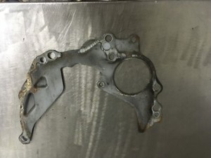 Daihatsu Cuore L7 L701 (99-03) : Blech zwischen Motor und Automatikgetriebe