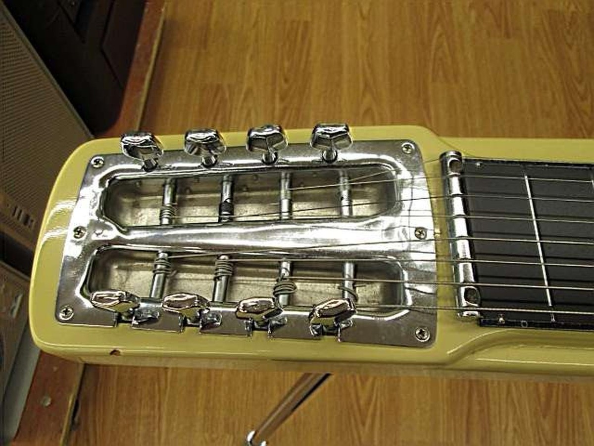 GUYATONE 8-String Electric Lap Steel Guitar Hawaiian with Case