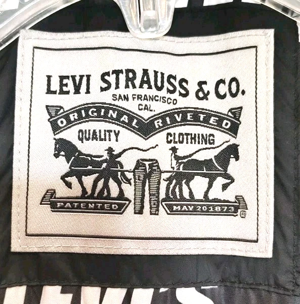 LEVI STRAUSS & CO FULL ZIP JACKET COAT WITH HOOD BLACK PUFFER LEVIS ADULT MENS M - Image 3 of 4