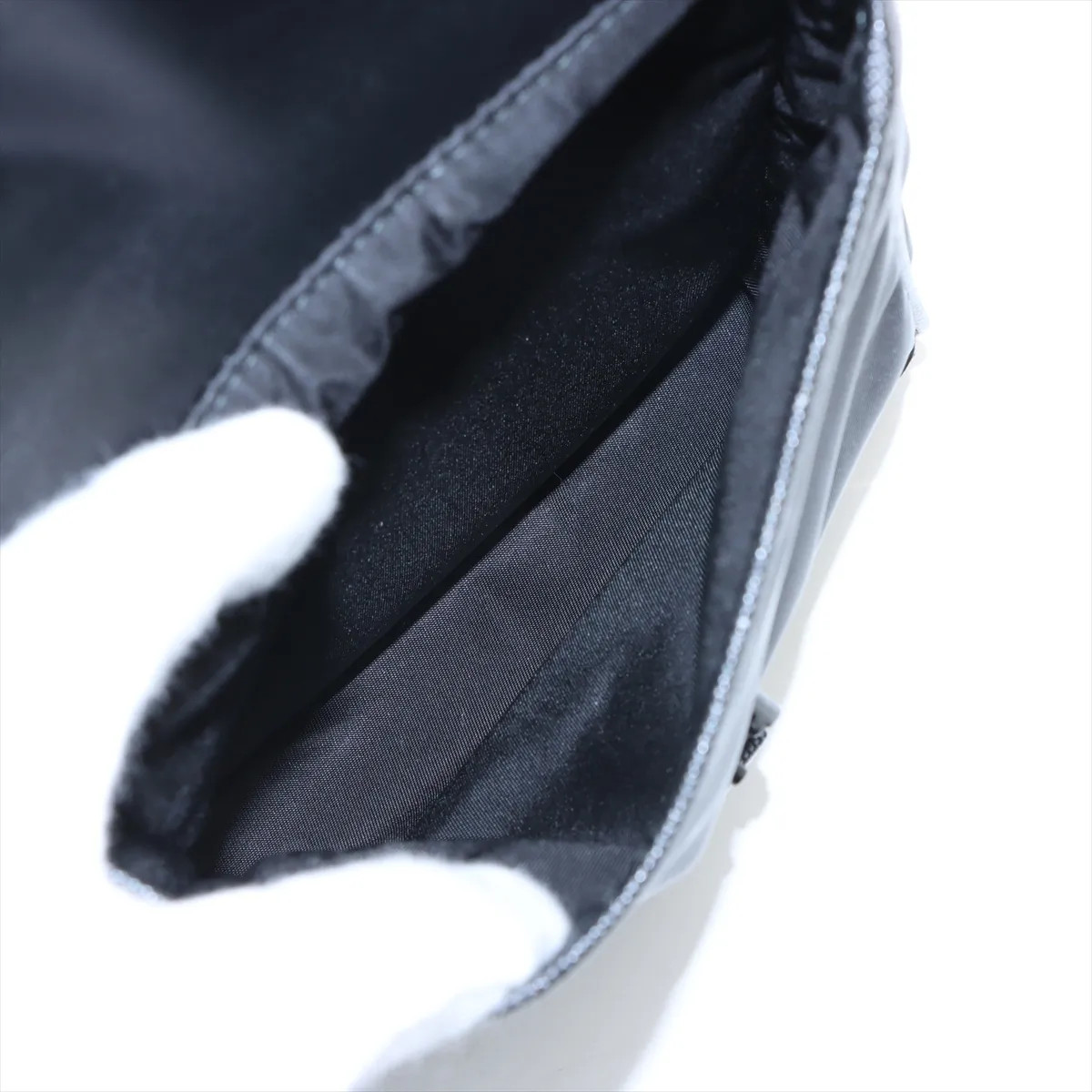 Prada Saffiano x test nylon x leather Waist Bag Black thumbnail 7