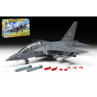 YAK-130 Russian Light Bomber Kit 1:48 Zvezda Kit Aerei -D- Neues Modell