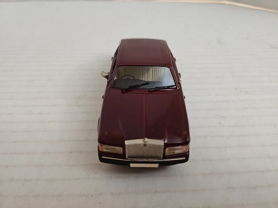 Western Models 1/43 Scale Rolls Royce Silver Spirit - Maroon Diecast - Image 3 of 4