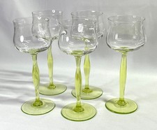 5 alte Weingläser Stengelglas hellgrüner Stil Jugendstil Belle Epoque ca. 19,5cm