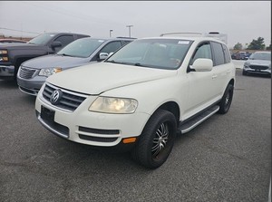 2004 Volkswagen Touareg V8