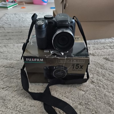 Fujifilm FinePix S1600 Digitalkamera 12MP Kamera 15x Wide Zoom black - getestet